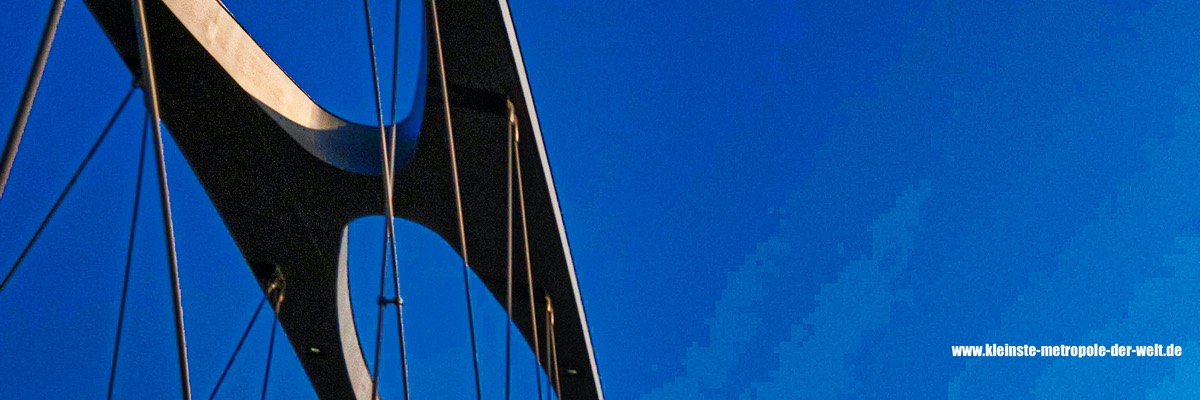 2018-08-28 Frankfurt am Main Osthafen Honsellbruecke WZ